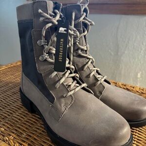 Sorel Women's Taupe Combat Boots